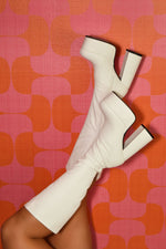 WINNA-01 Retro High Platform Chunky Block Heel Knee Length Boots