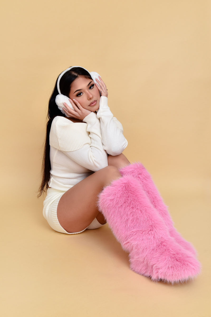 MELANIE-39 Faux Fur Knee-High Snow Boots – Wild Diva