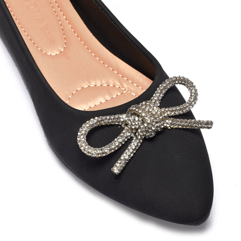 Wild Diva Womens Classic Pointy Toe Faux Leather Rhinestone Bow Flats