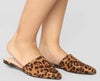Wild Diva Women Pointed Toe Slip On Kitten Low Heel Mules Flats Pumps Slides Celica-01