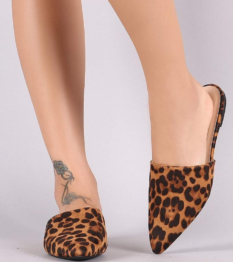 Wild Diva Women Pointed Toe Slip On Kitten Low Heel Mules Flats Pumps Slides Celica-01