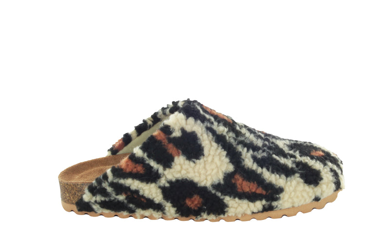 MATCHA-01 COMFY SOFT FAUX SHEARLING SLIPPERS